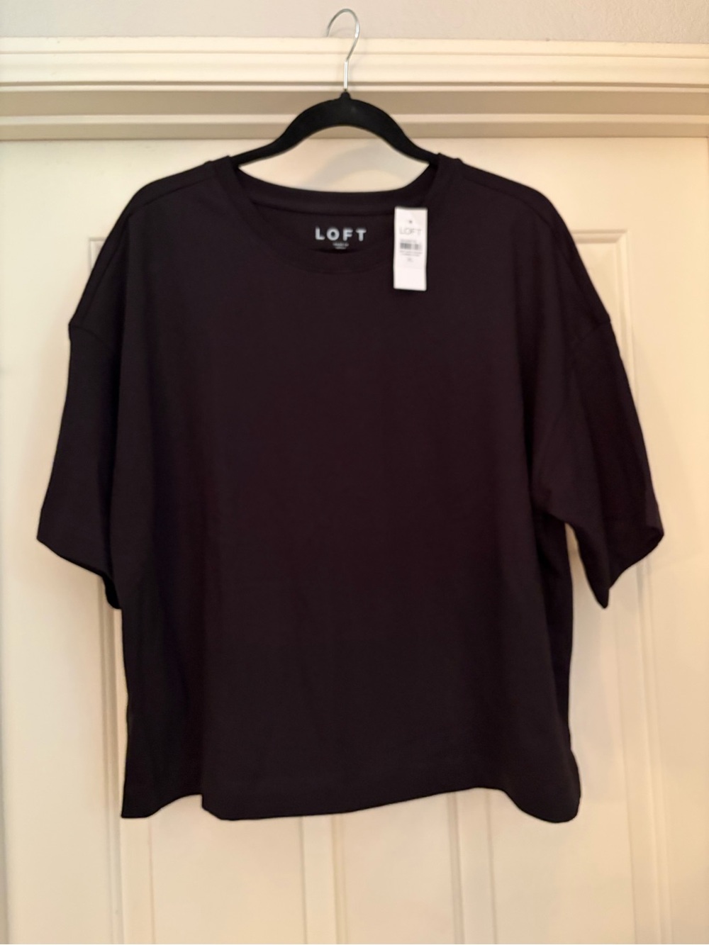 LOFT Woman’s Black Crewneck Short-Sleeve Shirt